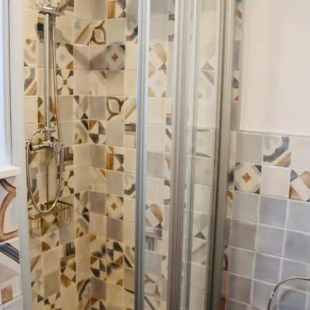 Tuent Διαμέρισμα